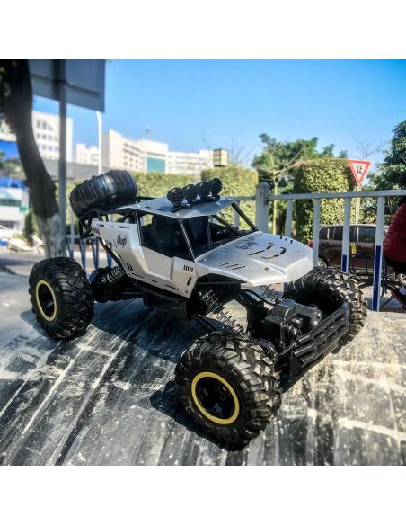 Голям офроуд джип с дистанционно управление 4х4 TRX4