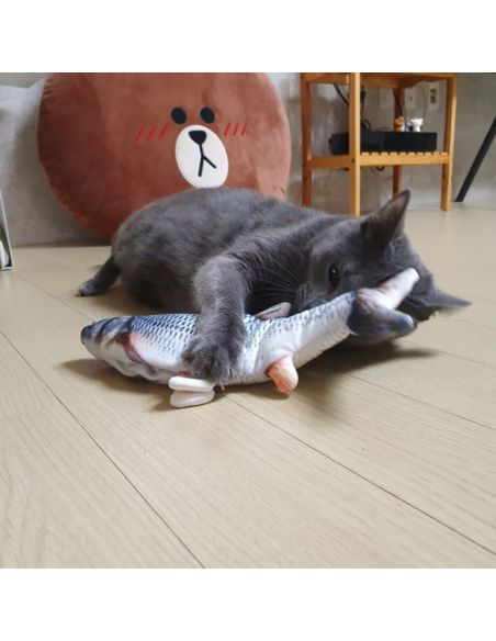 Котешка играчка - плюшена риба