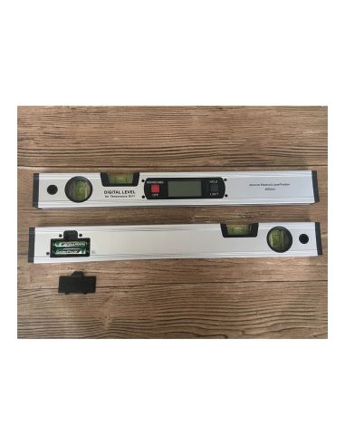 Дигитален нивелир с LCD дисплей