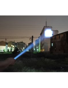 Мощен Фенер с CREE LED диод - Police 12 000W със зарядно за кола