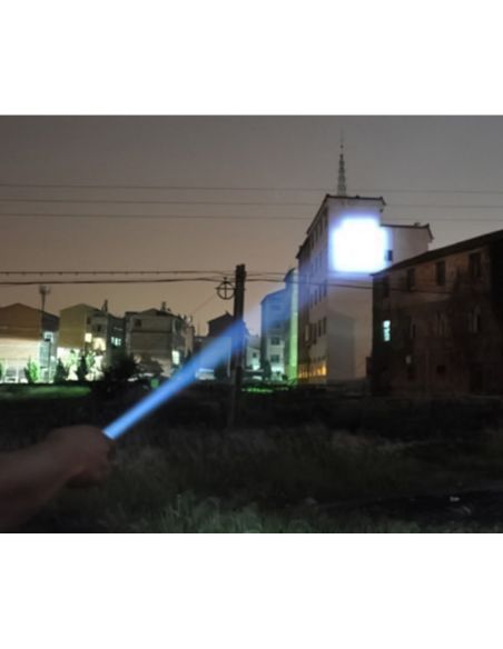 Мощен Фенер с CREE LED диод - Police 12 000W със зарядно за кола