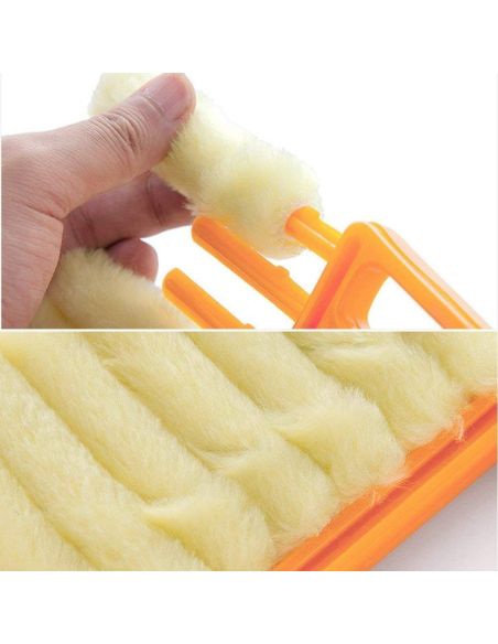 Микрофибърна четка за перфектно почистване на щори