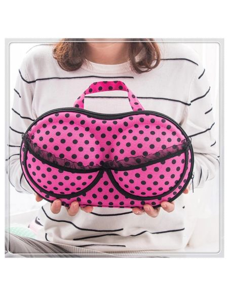 Органайзер за сутиени Bra Bag при пътуване