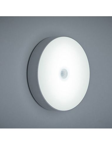LED лампа със сензор за движение и акумолаторна  батерия