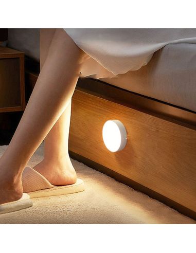 LED лампа със сензор за движение и акумолаторна  батерия